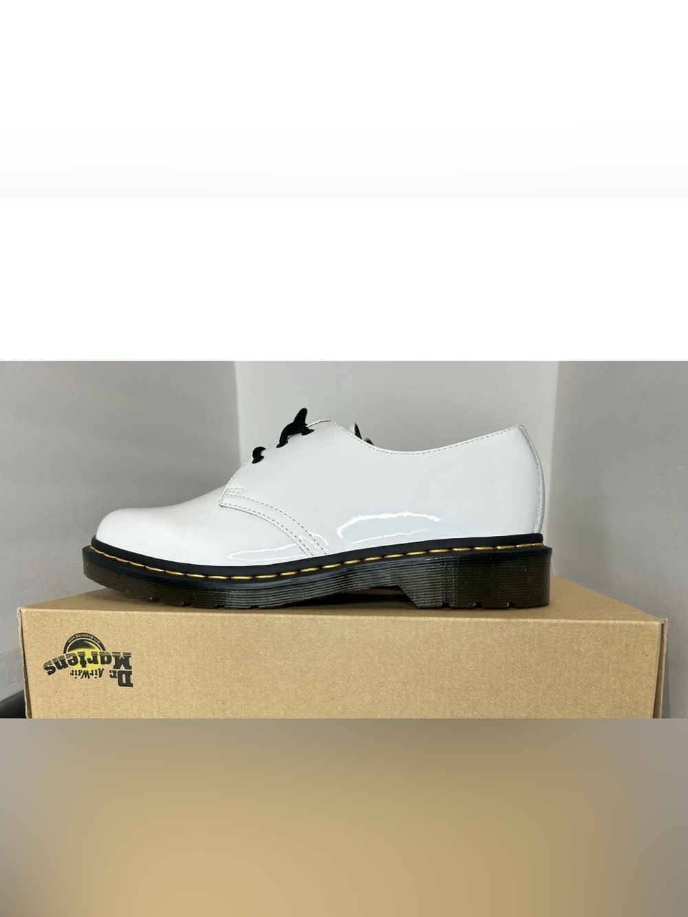 Dr. Martens 1461 White Patent Leather Lamper Oxfords 26754 Womens Size 10